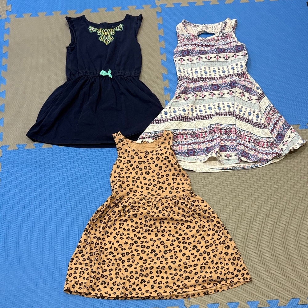 Bundle of girls casual dresses size 6